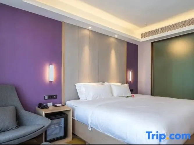 Standard Double room with view