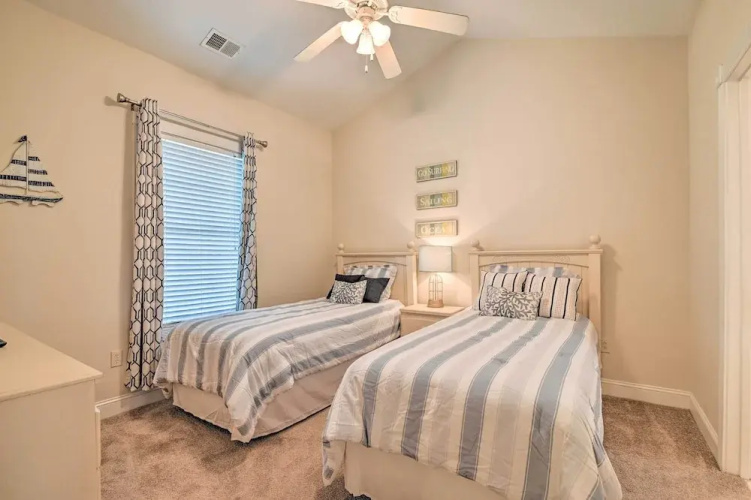 Coastal Myrtle Beach Condo w/ Pool Access!