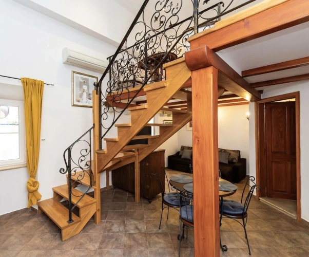 Royal Apartment