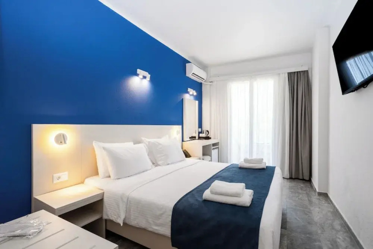 Dias by Azul Collection