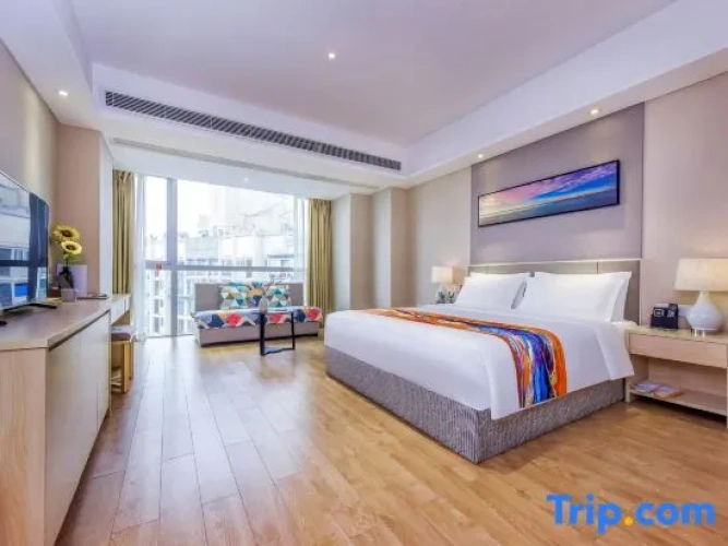 Standard Double room with city view