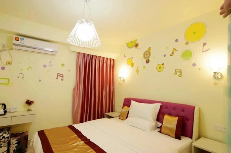 Fenghuage Hotel