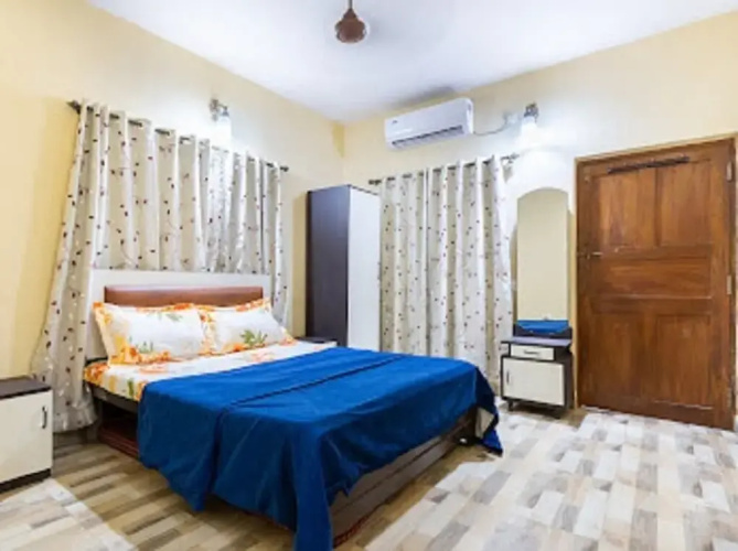 Colors by OYO Rooms