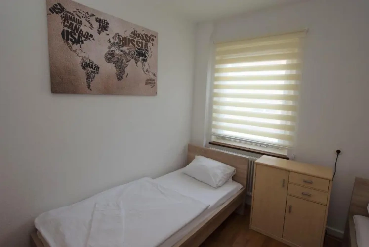 3 Bedrooms Apartment