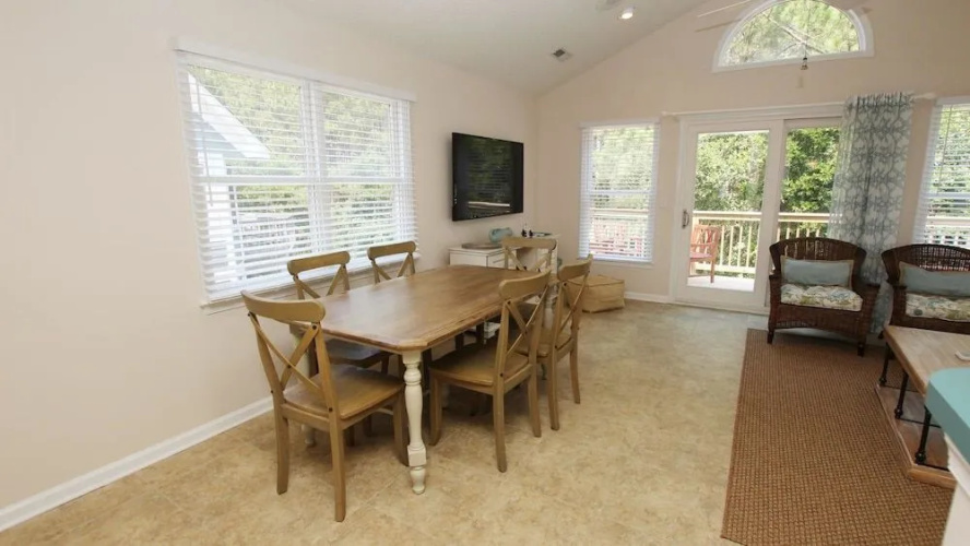 All Waves Dreaming 1037 - 4 Br Home
