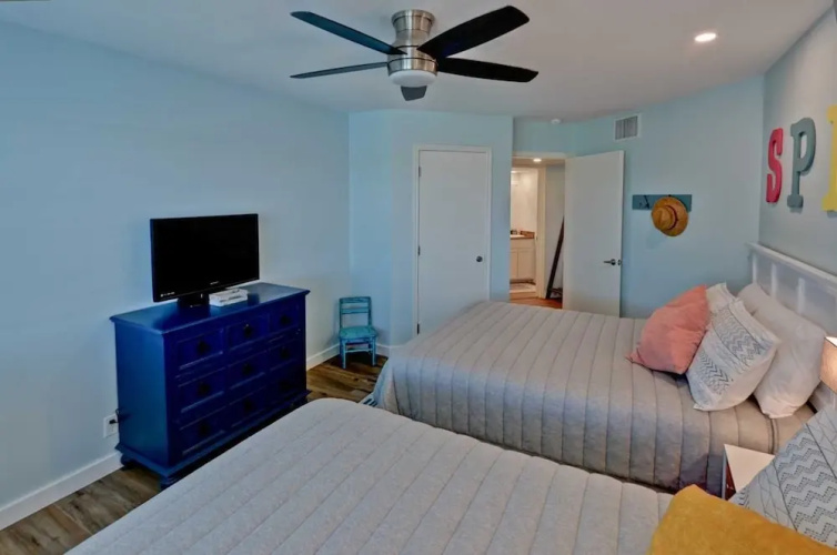 Gulfpoint 3209 3 Bedroom Condo by RedAwning