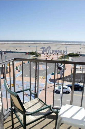 Newport Beach Resort