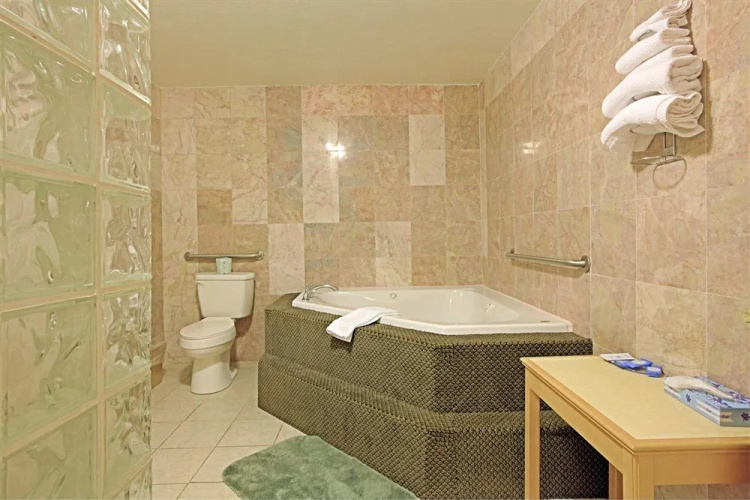 Americas Best Value Inn/Salina