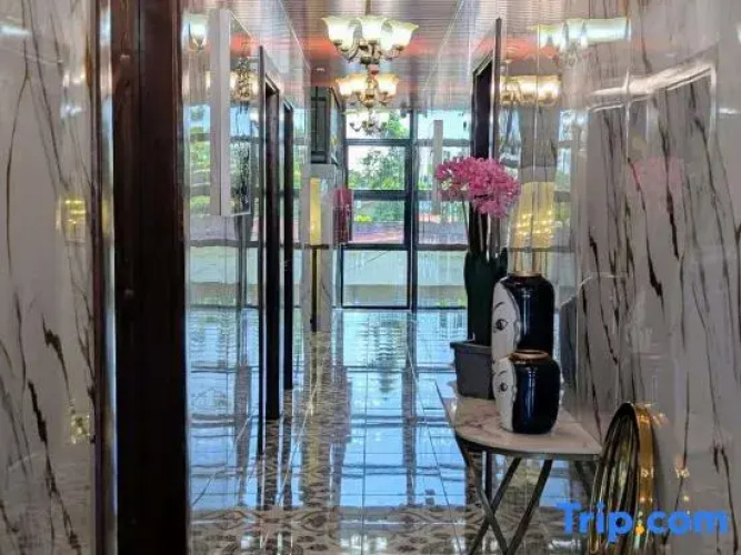 M'M Hotel