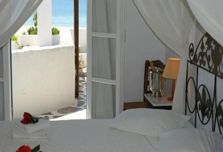 Alkyoni Beach Hotel