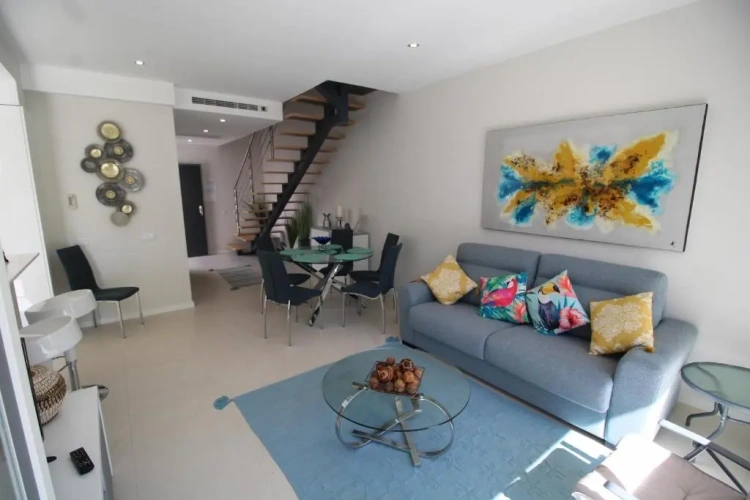2 Bedrooms Cottage