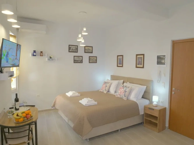 Studio with balcony