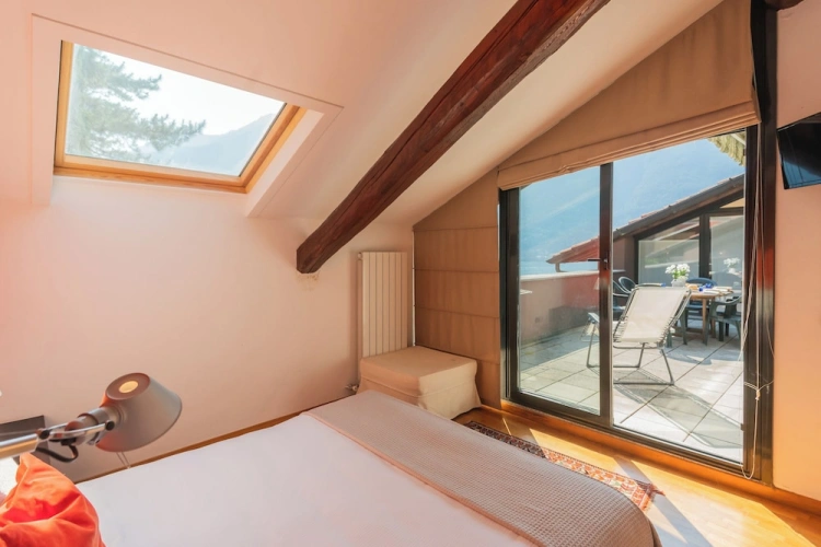3 Bedrooms Apartment