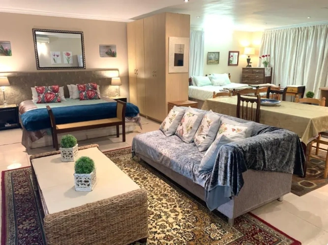 Deluxe Family Suite