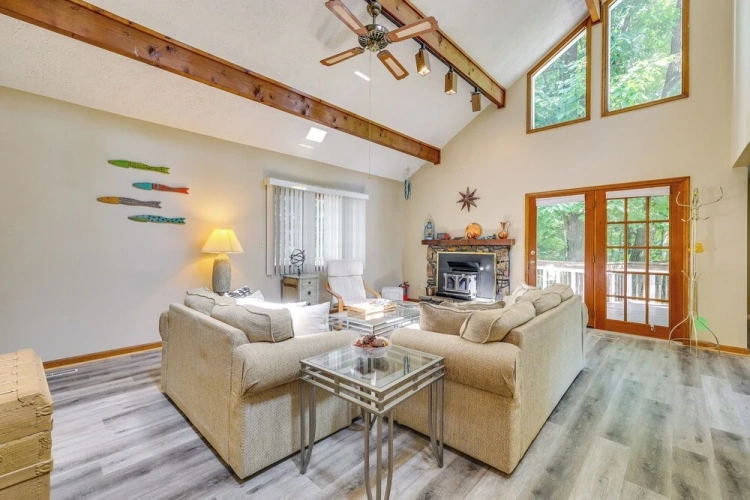2 Bedrooms Cottage