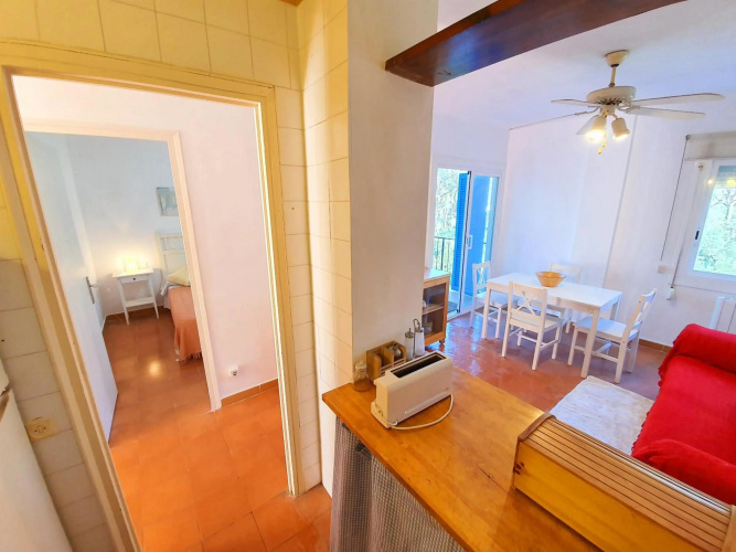 Apartamento Pals Beach-3