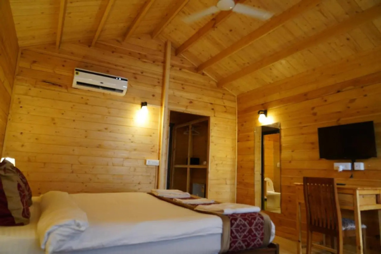Golden Sands Resort