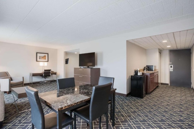 Suite