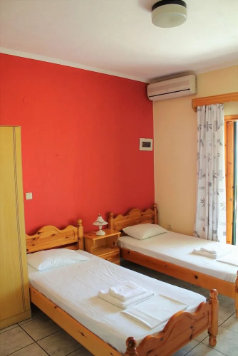 Vrachos Holidays Hotel