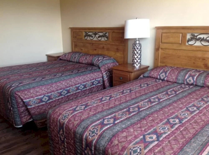Cedars Motel
