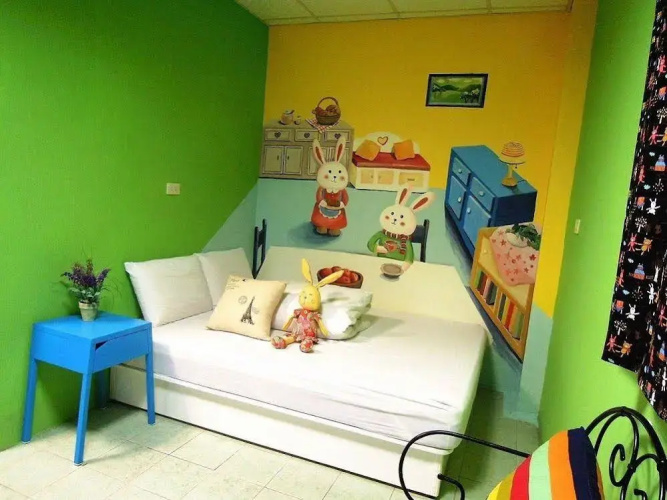 Feng Chia Music House