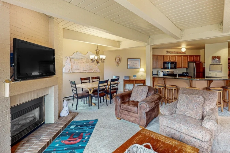 2 Bedrooms Suite