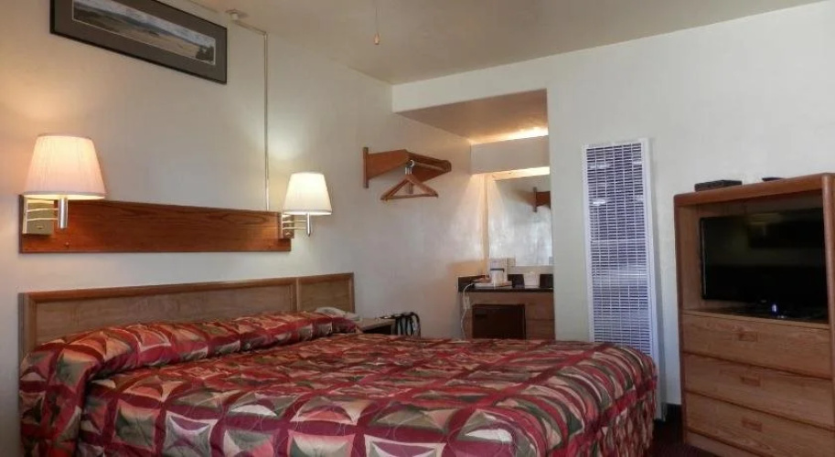 Kiva Motel