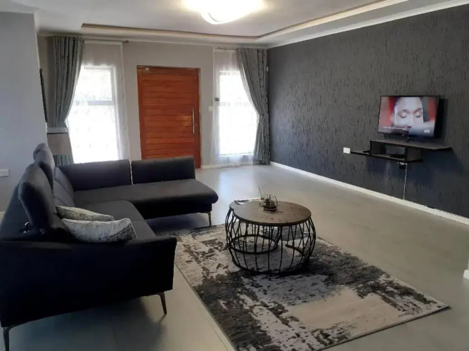 Villa 13 Maun