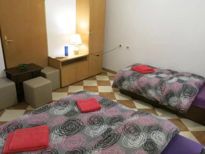 Hostel Topić