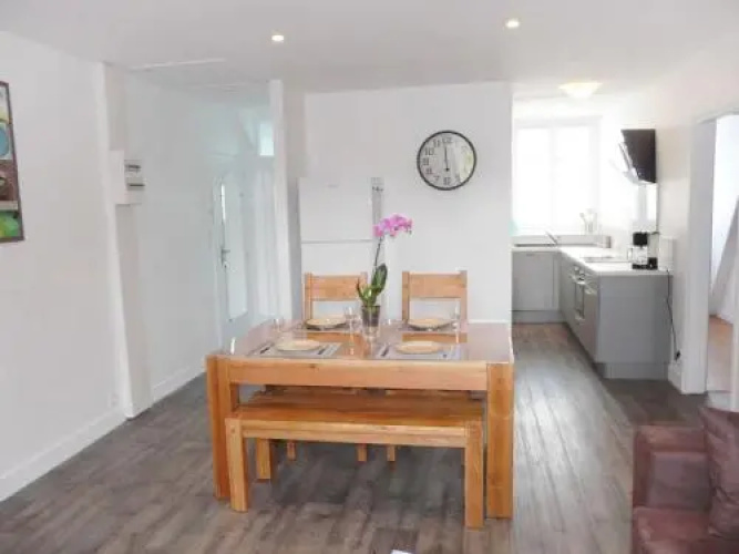 Apartment Pierre Legavre