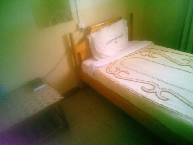 Chania Tourist Lodge