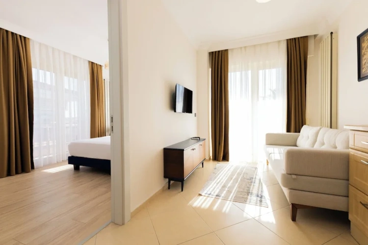 1 Bedroom Comfort Double Suite