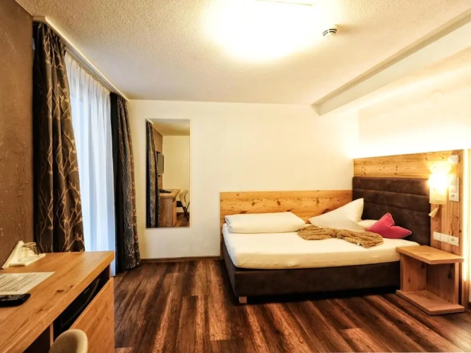 Standard Double room with balcony and with view