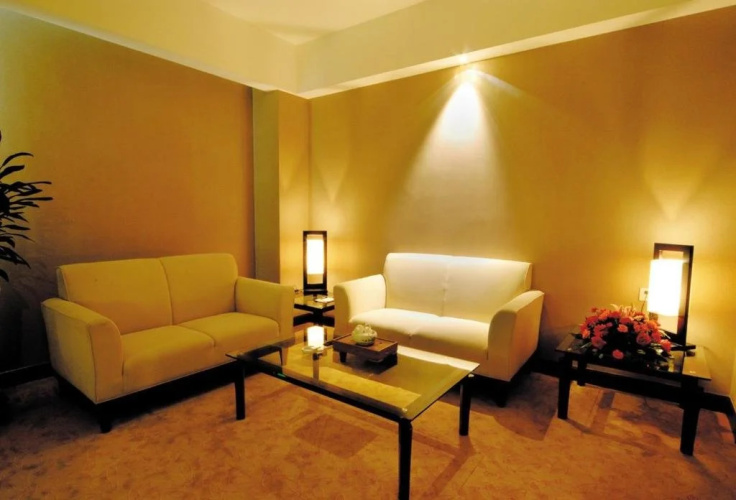 East Lake International Hotel
