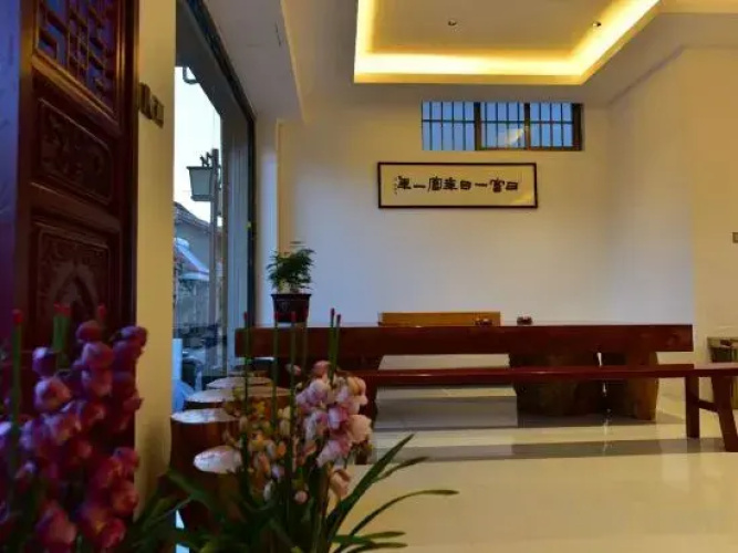 Jintailong Hotel Jianchuan