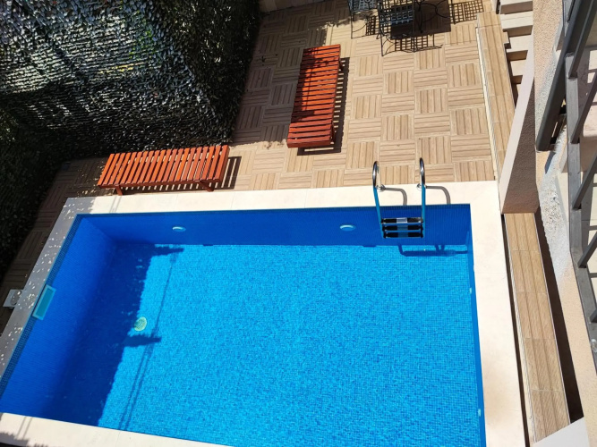 Villa Vista Real