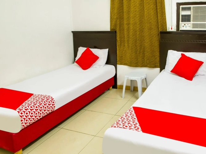 2 Bedrooms Apartment
