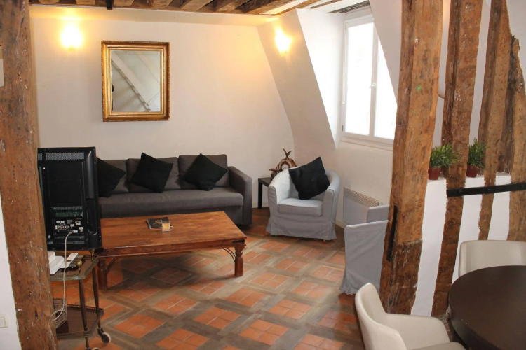 Gregoire Apartment