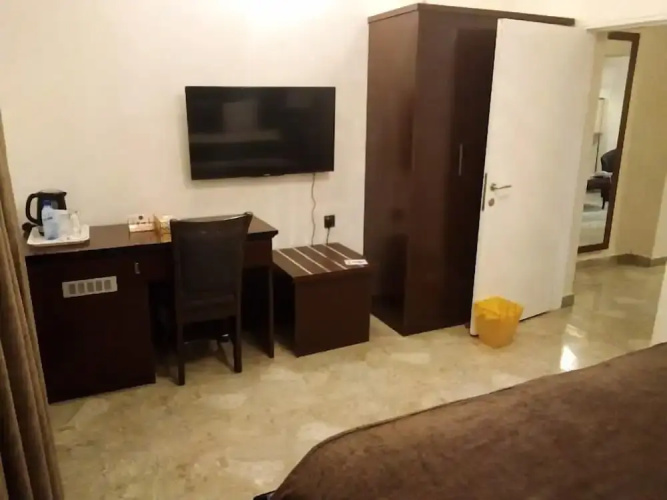 Bizzare Luxury Apartment