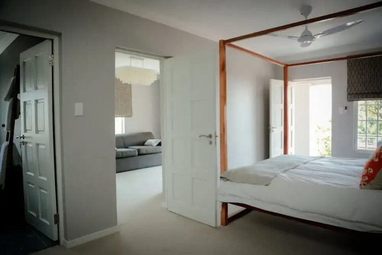 Mogi Boutique Hotel
