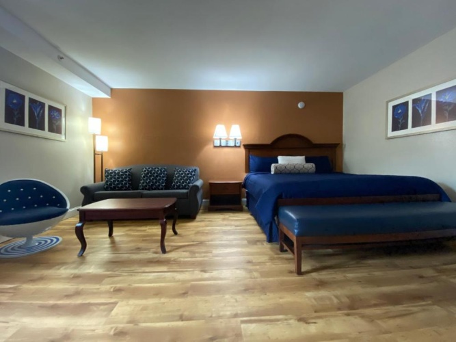 Deluxe Double Suite