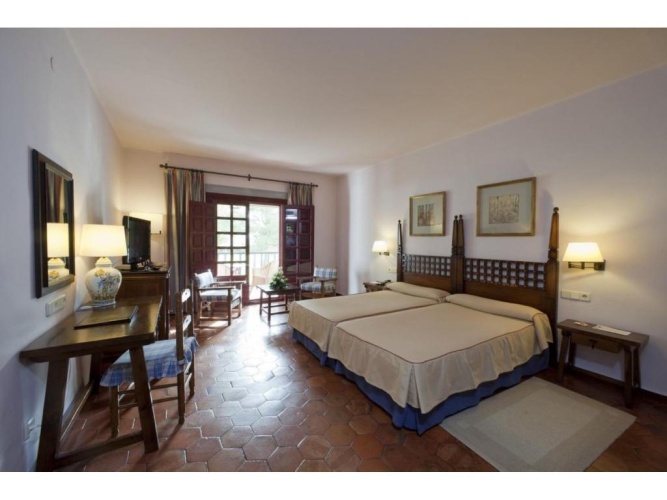 Superior Twin room