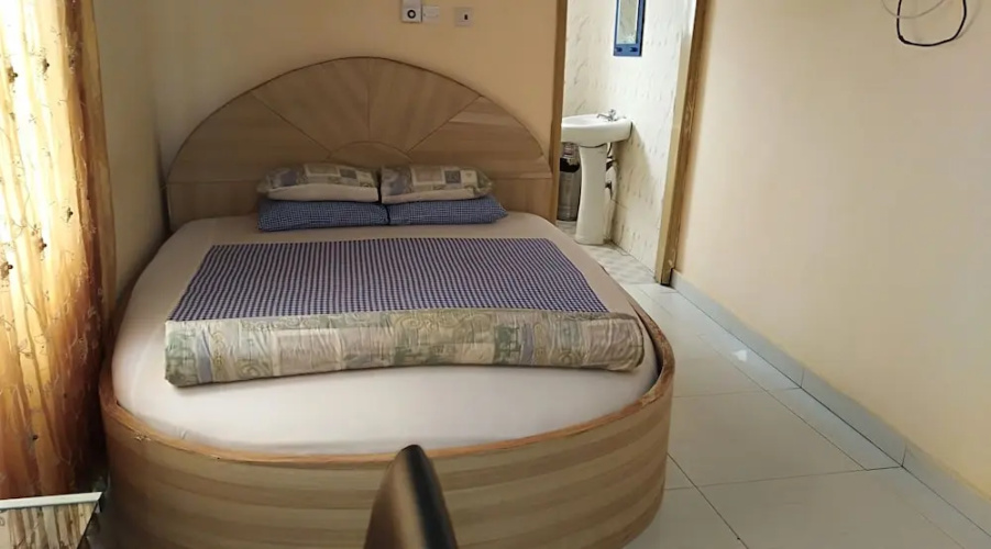 Safegold Hotel