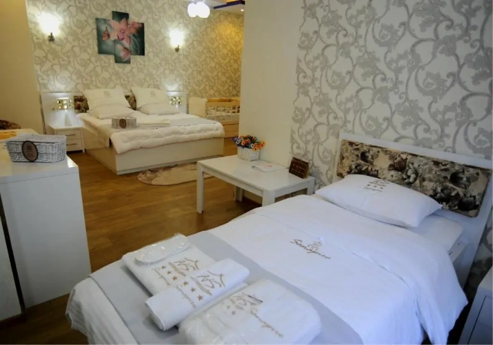 Deluxe Family Suite