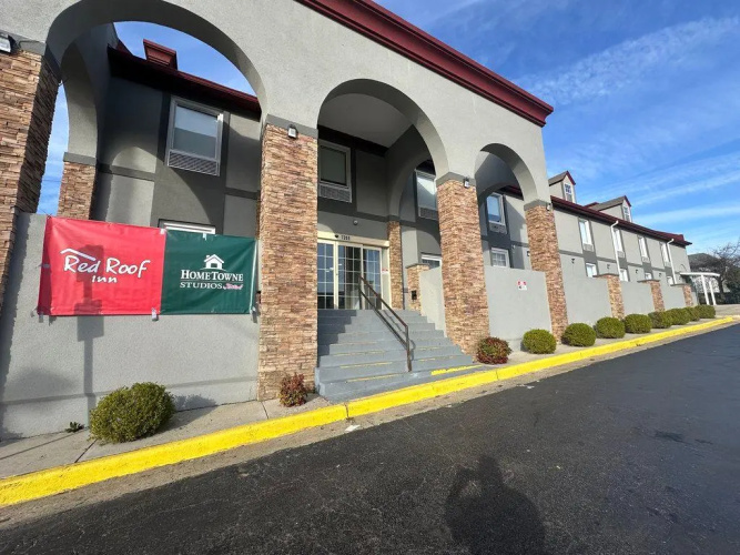 Hometowne Studios By Red Roof Richmond, Va - W Broad St - Richmond, VA