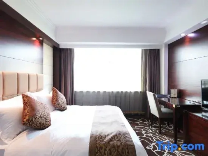2 Bedrooms Deluxe Suite