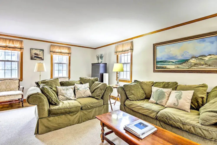 2 Mi to Shore: Home w/ BBQ & Beach Gear in Mashpee