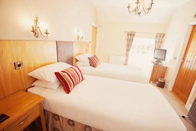 Broncoed Uchaf Country Guest House