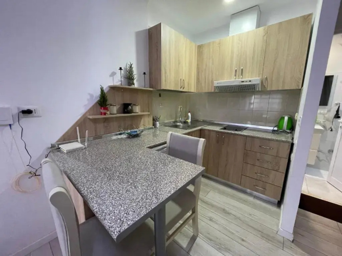 Downtown Modern Studio Apartment