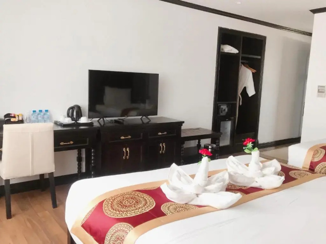 Aaron Vientiane Hotel